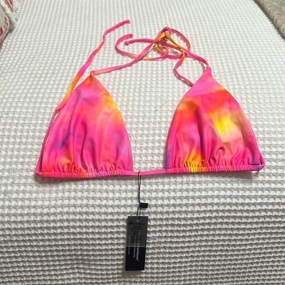 Berry beach triangle string bikini top